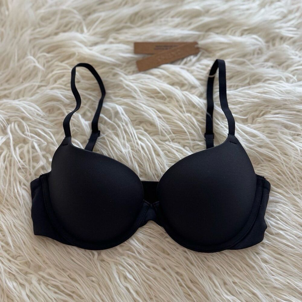 Skims Fits Everybody Push Up Demi Bra Onyx Size 30D